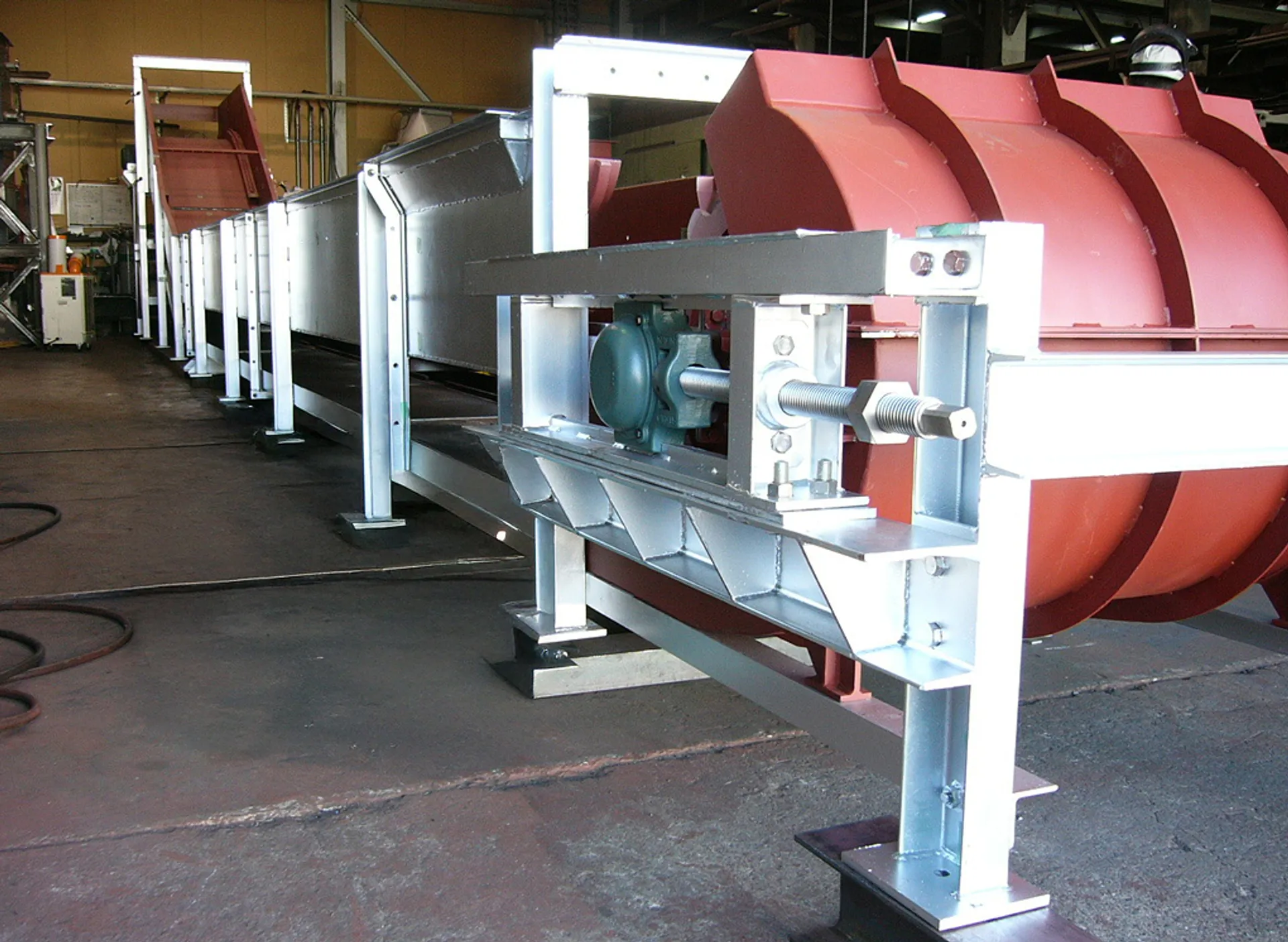 フライトコンベヤ